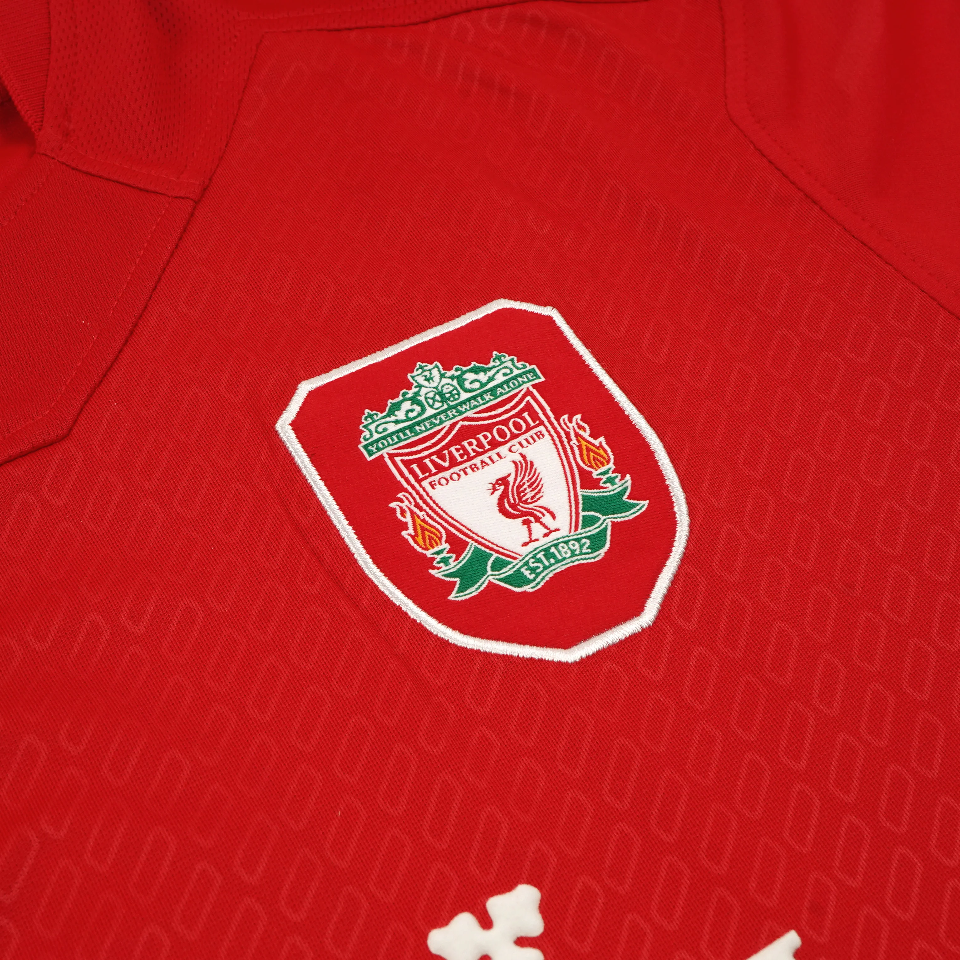 LIVERPOOL 2004-06 MATCH-ISSUE HOME SHIRT - TRAORE 21 - XL - Image 4